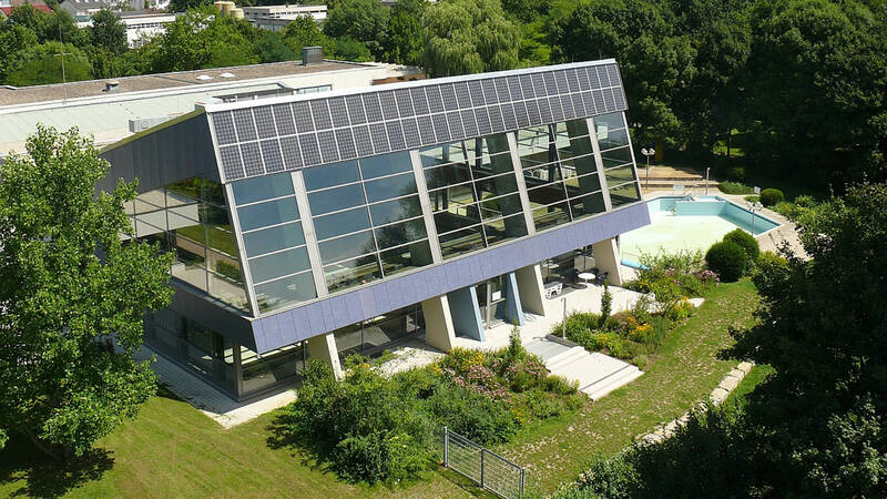 Außenansicht Hallenbad Waiblingen
